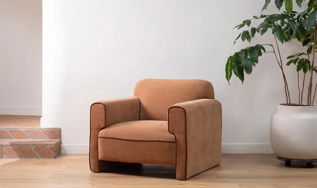 The "Leon" Accent Chair
